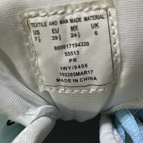 SELLING EVERLAST SNEAKER UNISEX SIZE 7.5 COLOR WHITE & BLUE - Picture 9 of 11